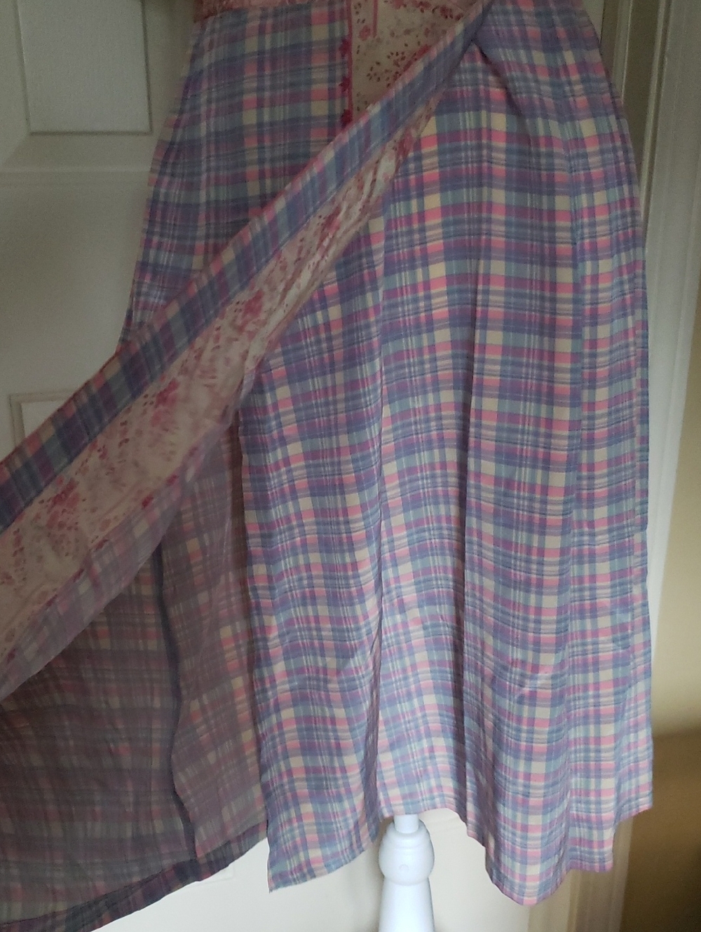 Plenty By Tracy Reese Floral & Plaid Midi Wrap Dress 100% Silk. Romantic Size 8 - Picture 9 of 11